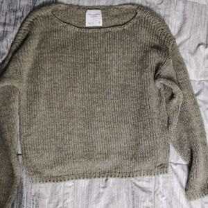 Abercrombie & Fitch Sage Green Sweater Size: Medium